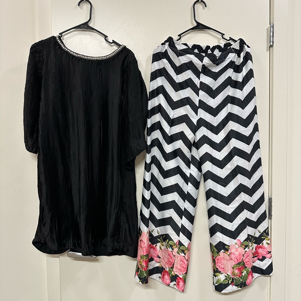 Black Pleated Top and Chevron Floral Pants Set